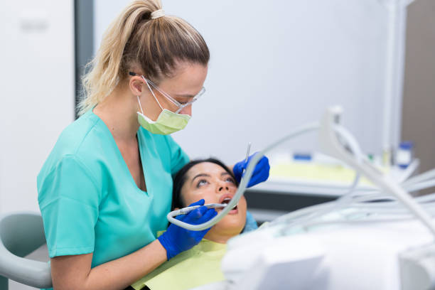 Best Holiday Emergency Dentist in Wellsville, OH